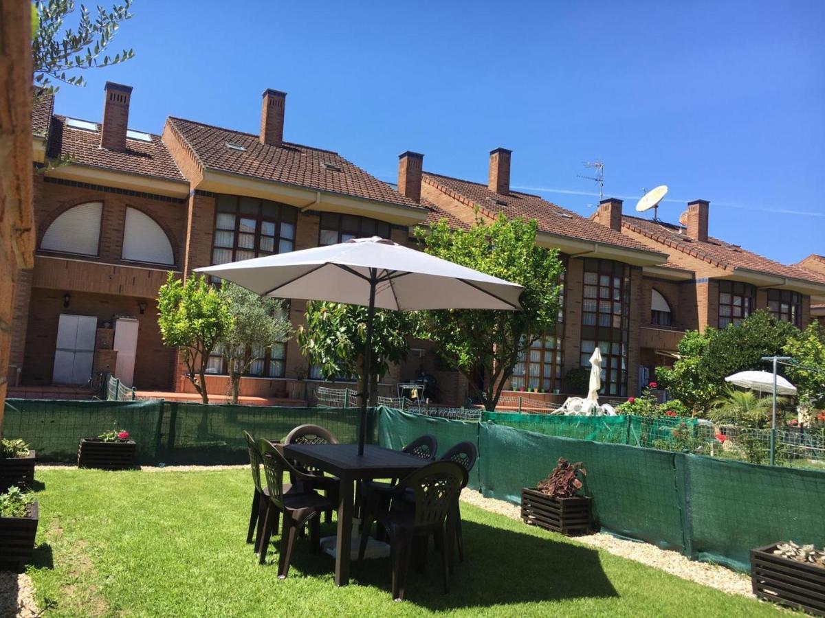 Chalet En Laredo Cerca De La Playa. Villa Bagian luar foto