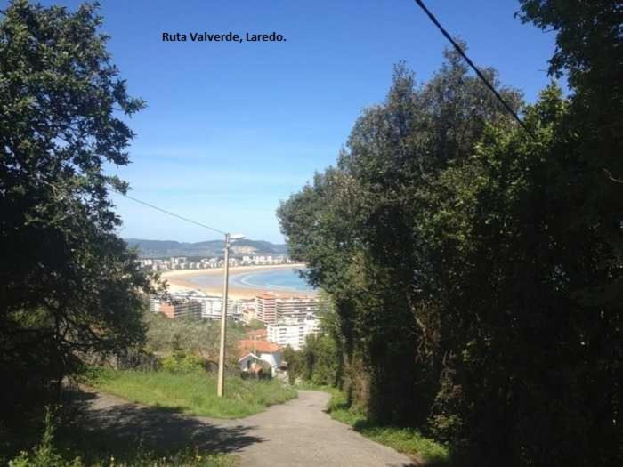 Chalet En Laredo Cerca De La Playa. Villa Bagian luar foto